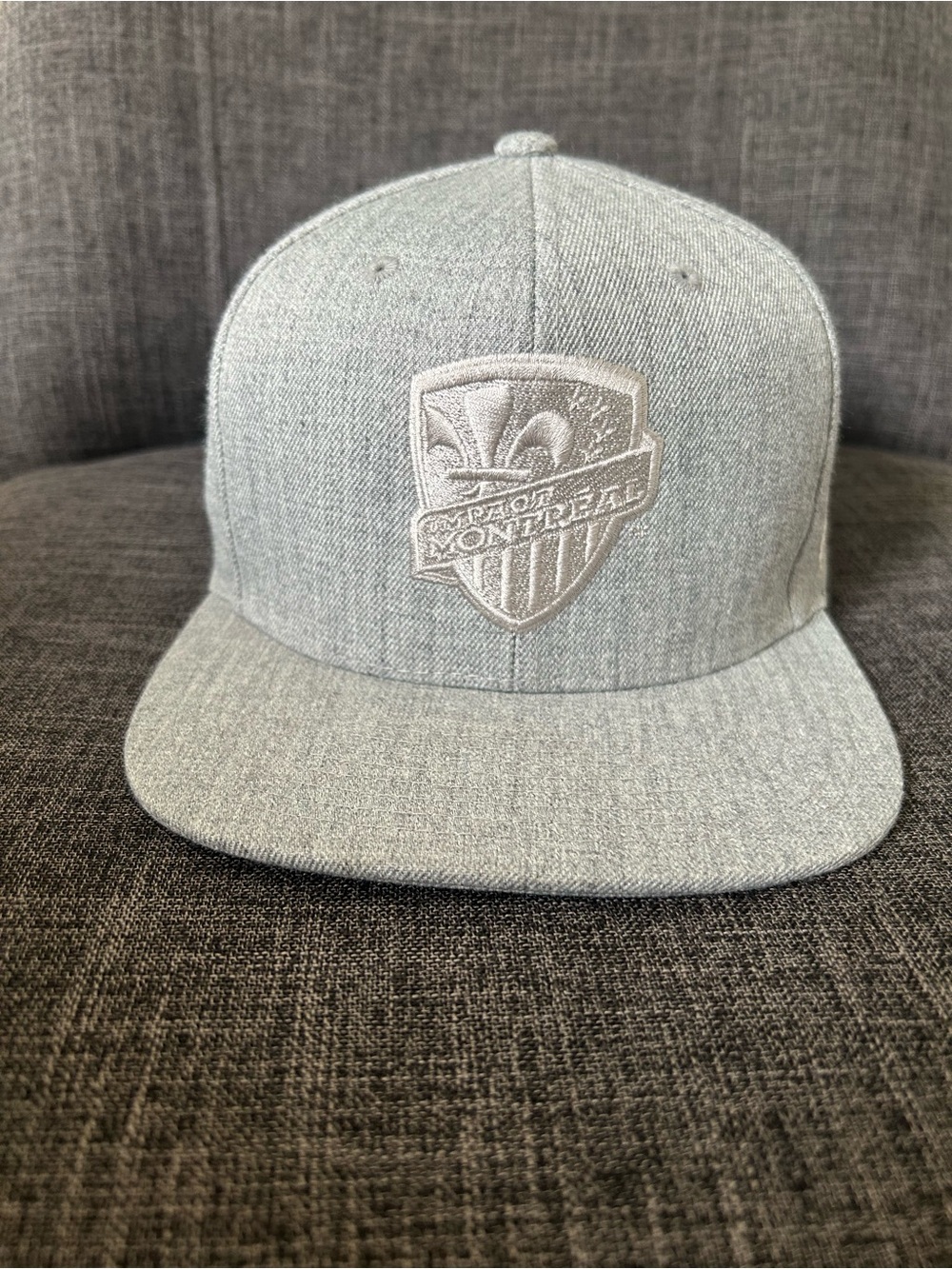Impact Montréal. Mitchell & Ness Gray and Black Vintage-Style Cap Interior